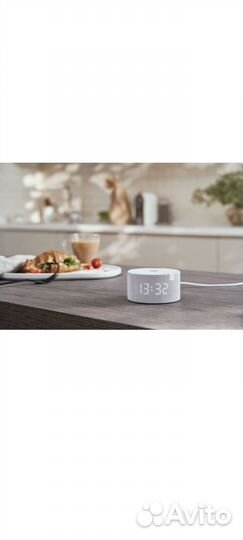 Умная колонка алиса с часами