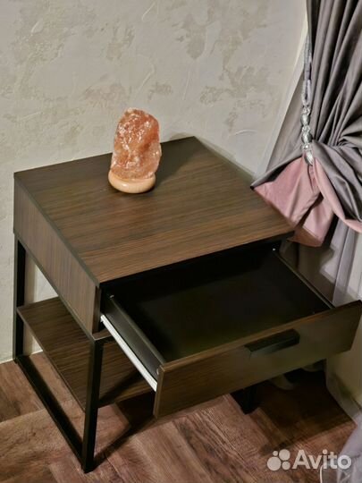 Тумбочка прикроватная IKEA