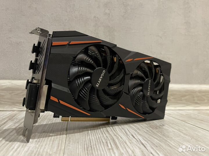 Лот видеокарт RX580 8GB оригинальные 70шт