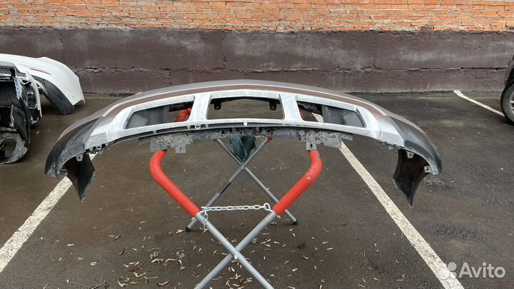 Передний бампер gl166