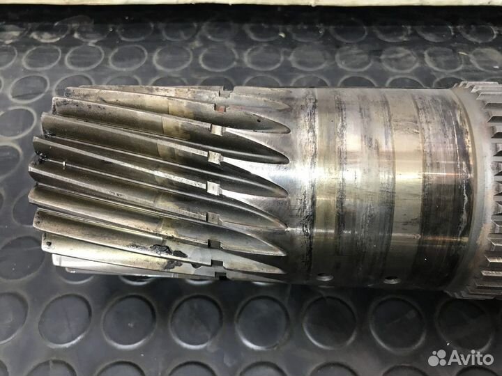 Вал вторичный кпп ZF