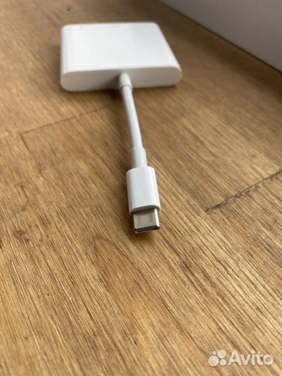 Многопортовый цифровой AV-адаптер USB-C (А1621)