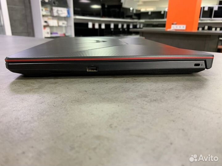 Игровой Ноутбук Asus/i5 10300/8GB/GTX1650Ti/SSD