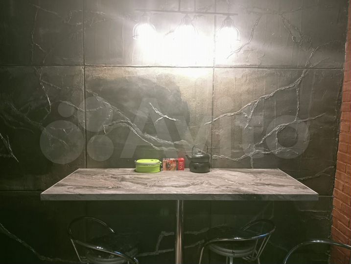 Комната 100 м², 1/5 эт.