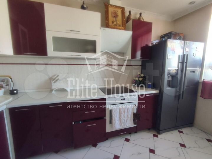 2-к. квартира, 61 м², 7/17 эт.