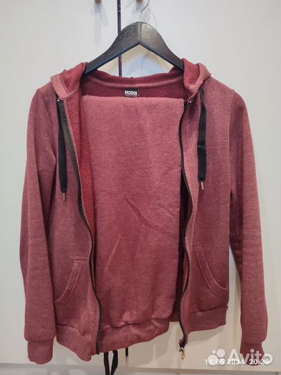 Спортивный костюм женский