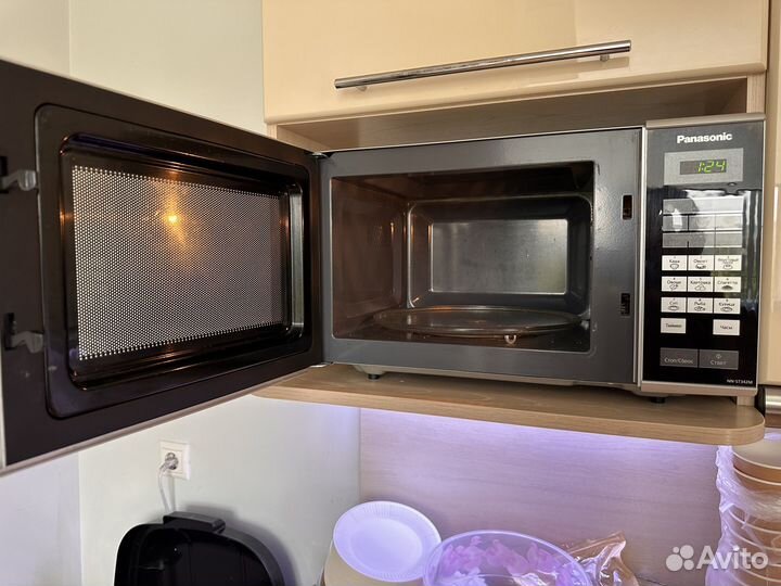 Микроволновая печь Panasonic