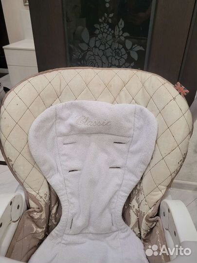 Детский стульчик для кормления