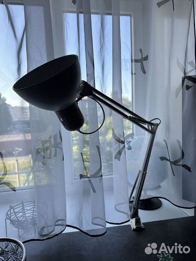 Настольная лампа IKEA белая