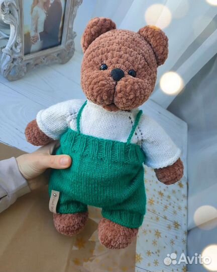 Мишка вязаный