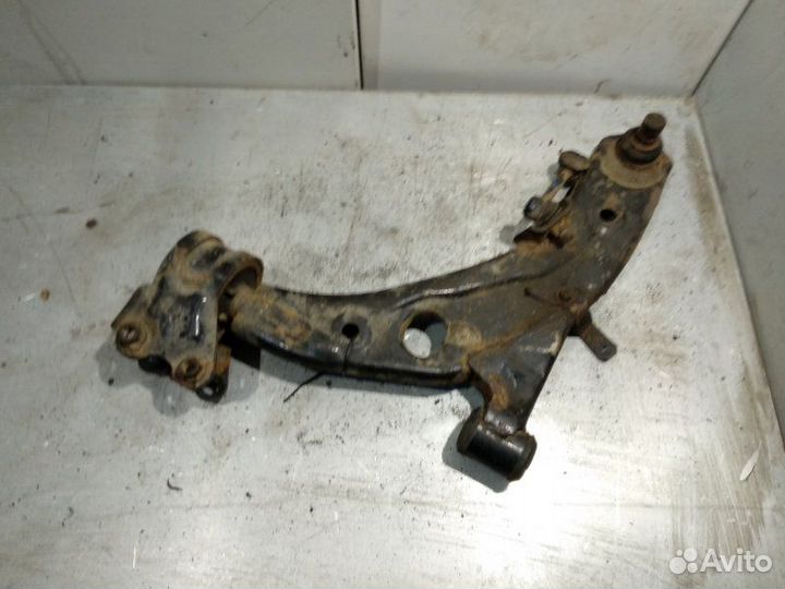 Рычаг передний левый Mazda Cx7 ER 2006-2010