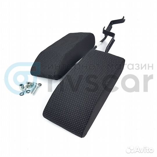 Комплект подлокотников Шевроле Нива до 2014г искра