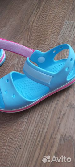 Сандалии для девочки 30 размер новые,аналог Crocs