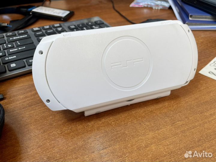 Sony PSP e1008 Street White прошитая