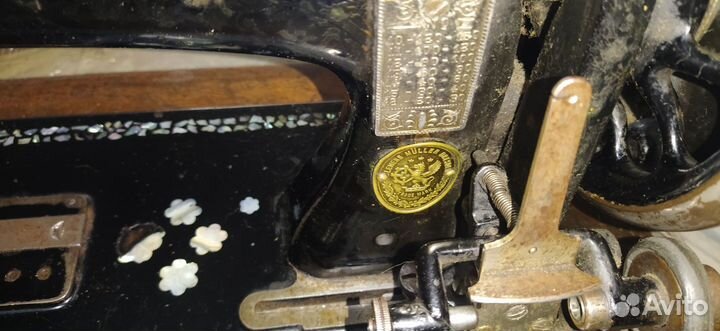 Швейная машинка зингер ручная