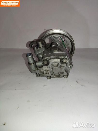 Насос гидроусилителя руля Audi A4 B8/8K 2009