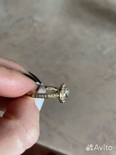 Кольцо Swarovski