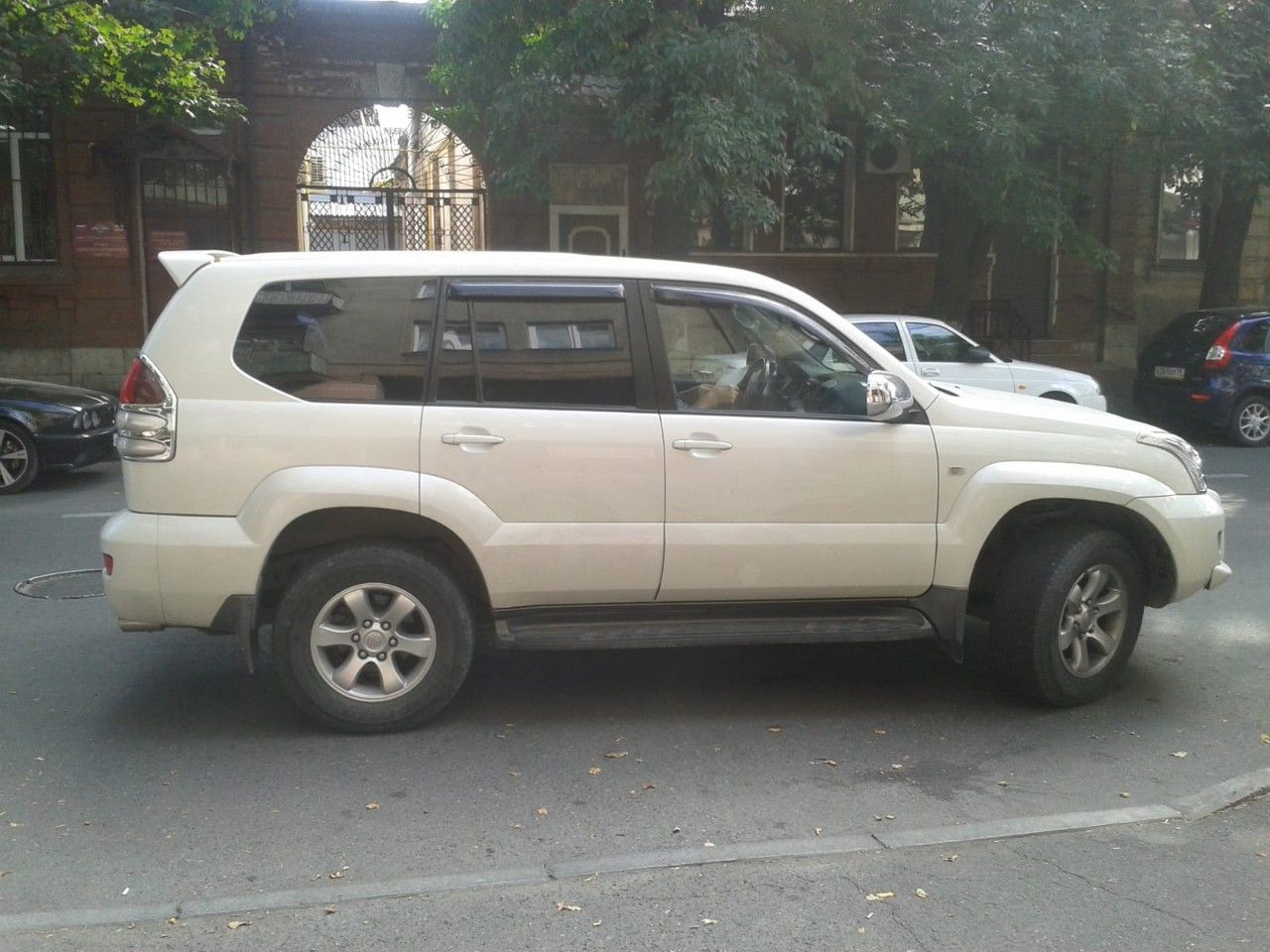 Toyota Land Cruiser Prado: фото владельца