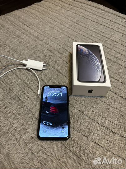 iPhone Xr, 64 ГБ