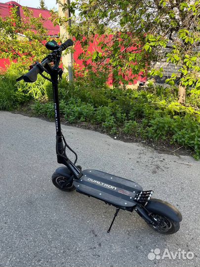 Электросамокат Dualtron Victor