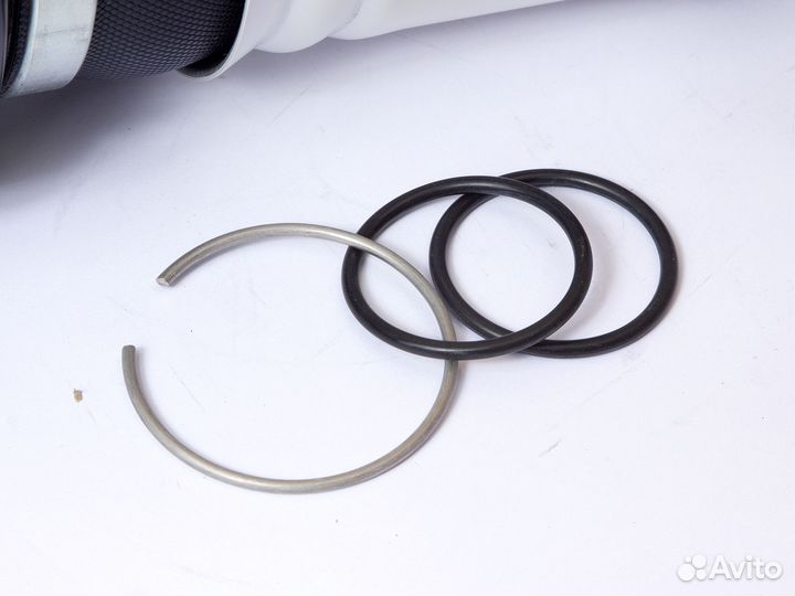 Пневмобаллон передний для Mercedes C205