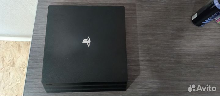 Игровая приставка ps4 pro 1tb