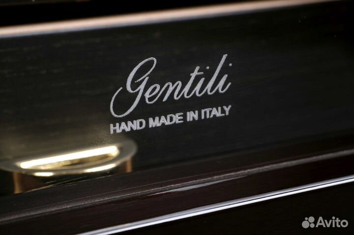 Хьюмидор-шкаф Gentili на 150 сигар 