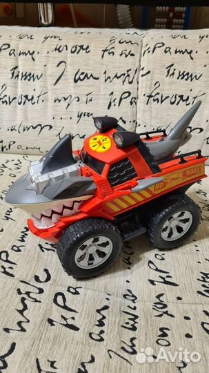 Внедорожник стремительная акула