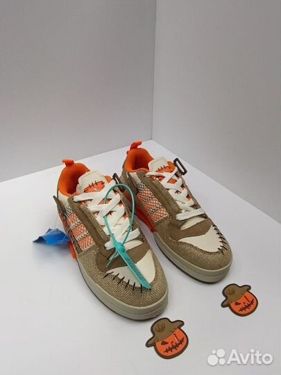 Adidas forum mod low jack o'lantern