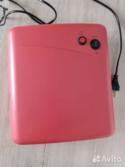 Уф лампа для ногтей