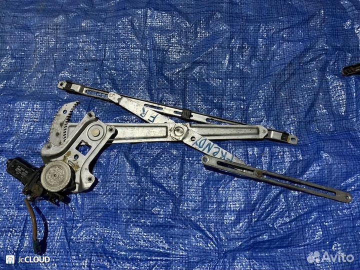 Стеклоподъемник на mazda bongo friendee sglr WL