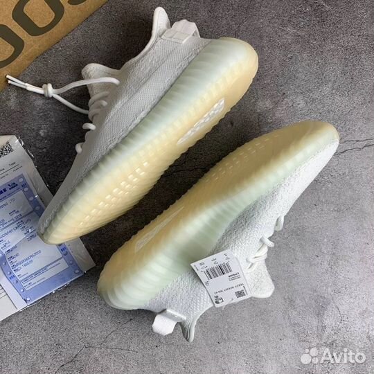 Adidas Yeezy Boost 350 V2 Cream Triple White