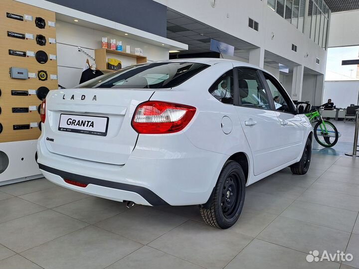 LADA Granta 1.6 МТ, 2025