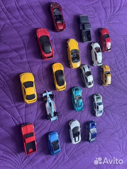 Hot wheels машинка