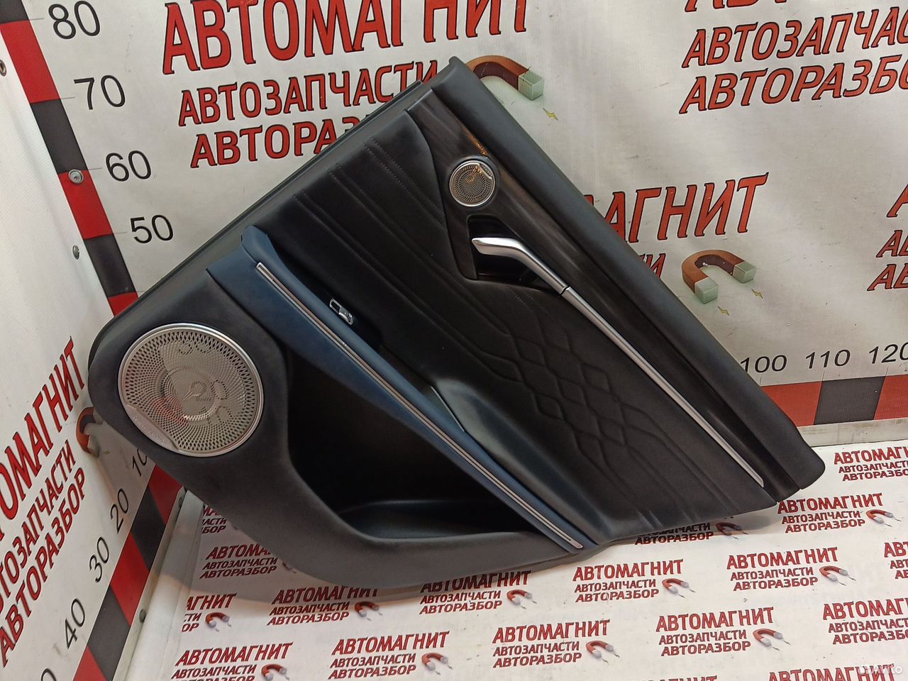 Обшивка двери задней правой Voyah Free