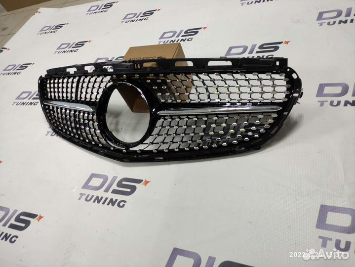 Решетка радиатора Mercedes W212 13-15 год даймонд