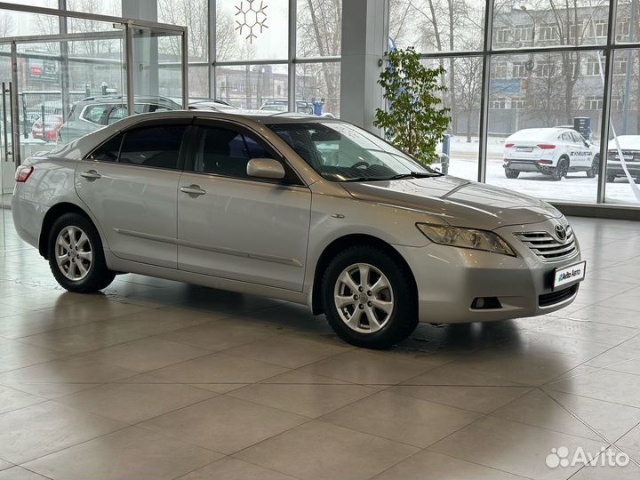 Toyota Camry 2.4 AT, 2007, 250 000 км