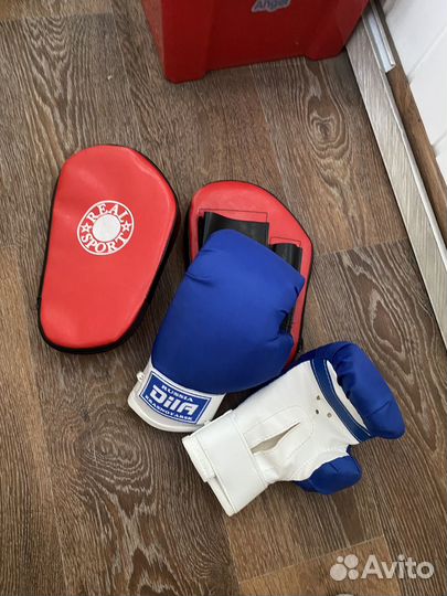 Боксерские перчатки детские
