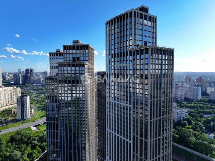 2-к. квартира, 51,2 м², 15/52 эт.