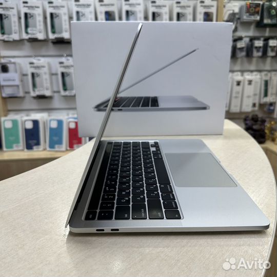 MacBook Pro 13 2020 i5/ 16/512gb