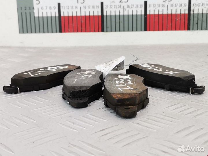 Колодки стояночного тормоза Renault Kangoo 2000