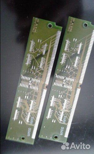 Планки оперативной памяти (старые)