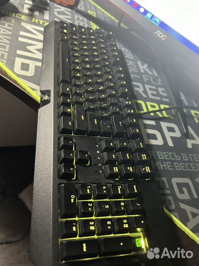 Игровая клавиатура razer blackwidow