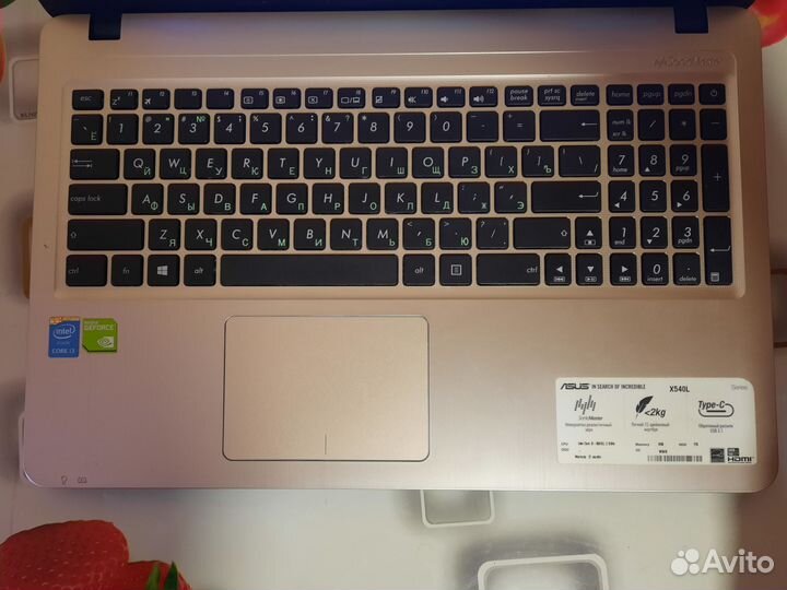 Отличный игровой ноутбук asus GeForce 920M