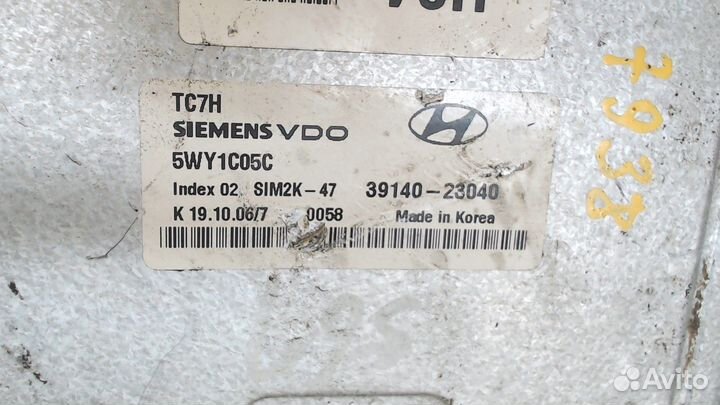 Блок управления двигателем Hyundai Elantra, 2006