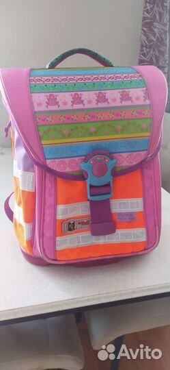 Рюкзак для начальной школы фирмы McNeil