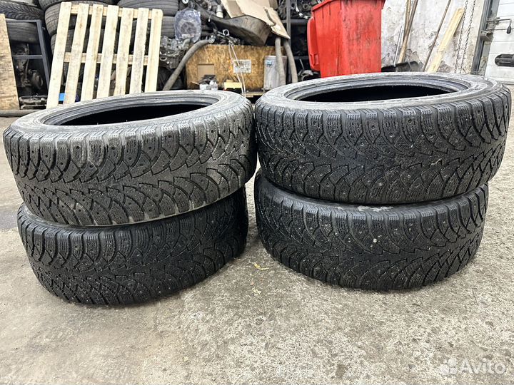 Nokian Tyres Hakkapeliitta 4 205/55 R16