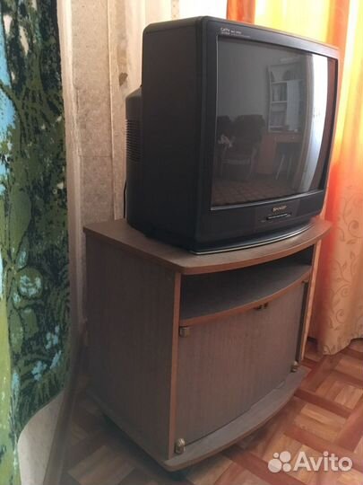 Тумба под телевизор