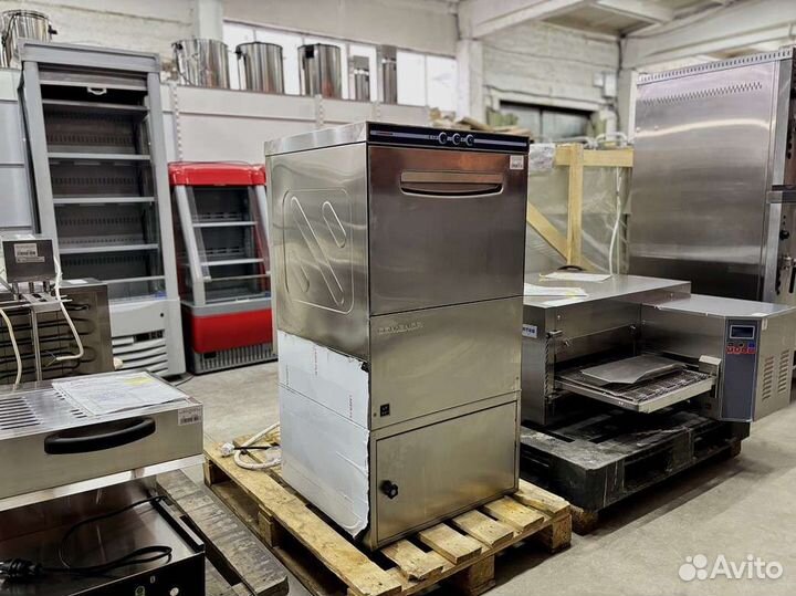 Посудомоечная машина фронтальная Comenda LF 321