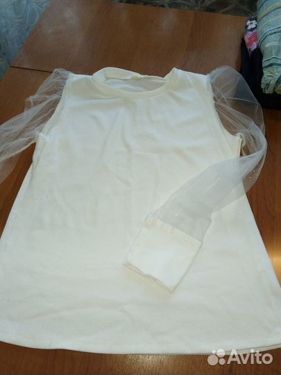 Отдам женские вещи